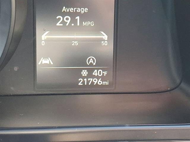 Certified 2023 Hyundai Elantra SE FWD image 13