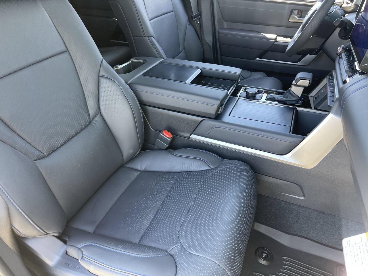 New 2026 Toyota Sequoia Platinum AWD/4WD image 27