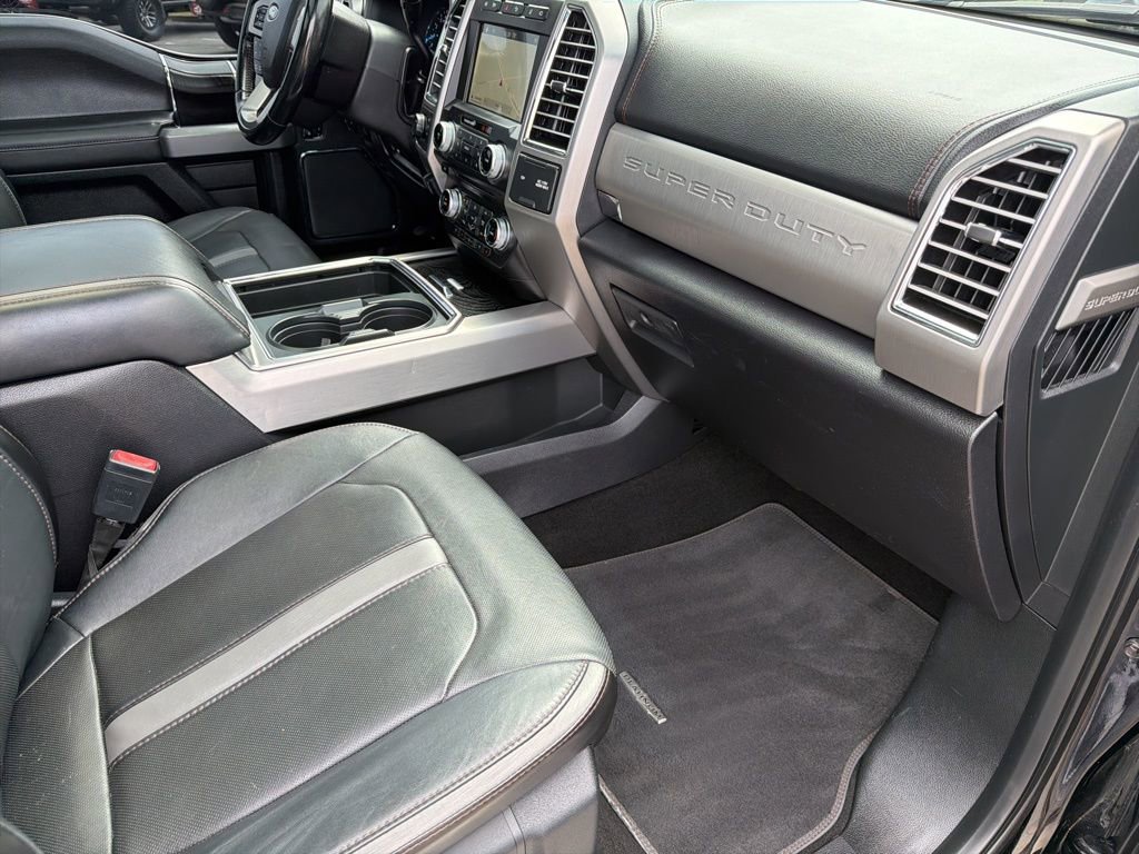 Used 2018 Ford F250 Platinum w/ Platinum Ultimate Package AWD/4WD image 32