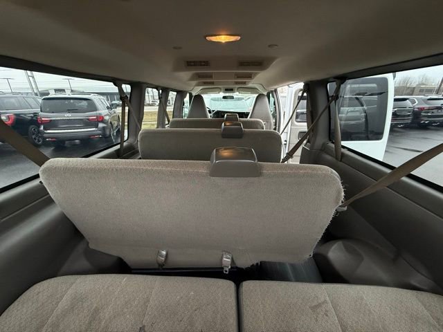 Used 2019 Chevrolet Express 3500 LS image 18