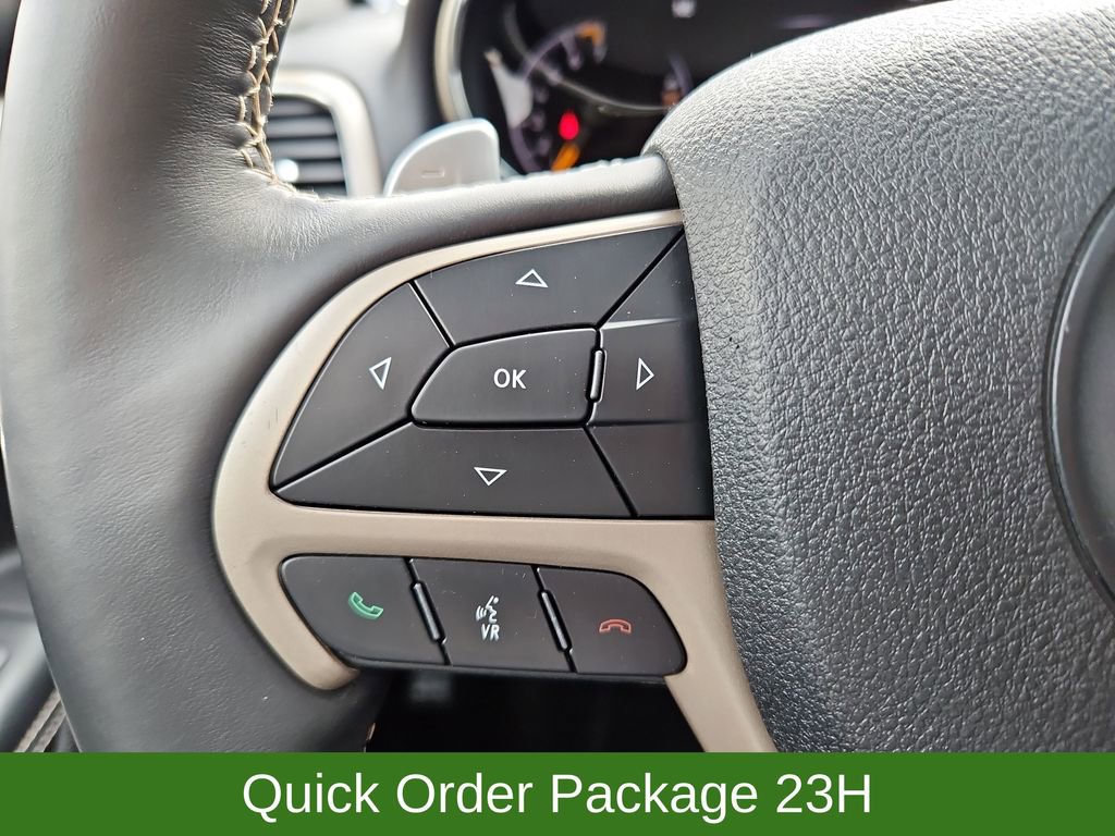 Used 2017 Jeep Grand Cherokee Limited image 11