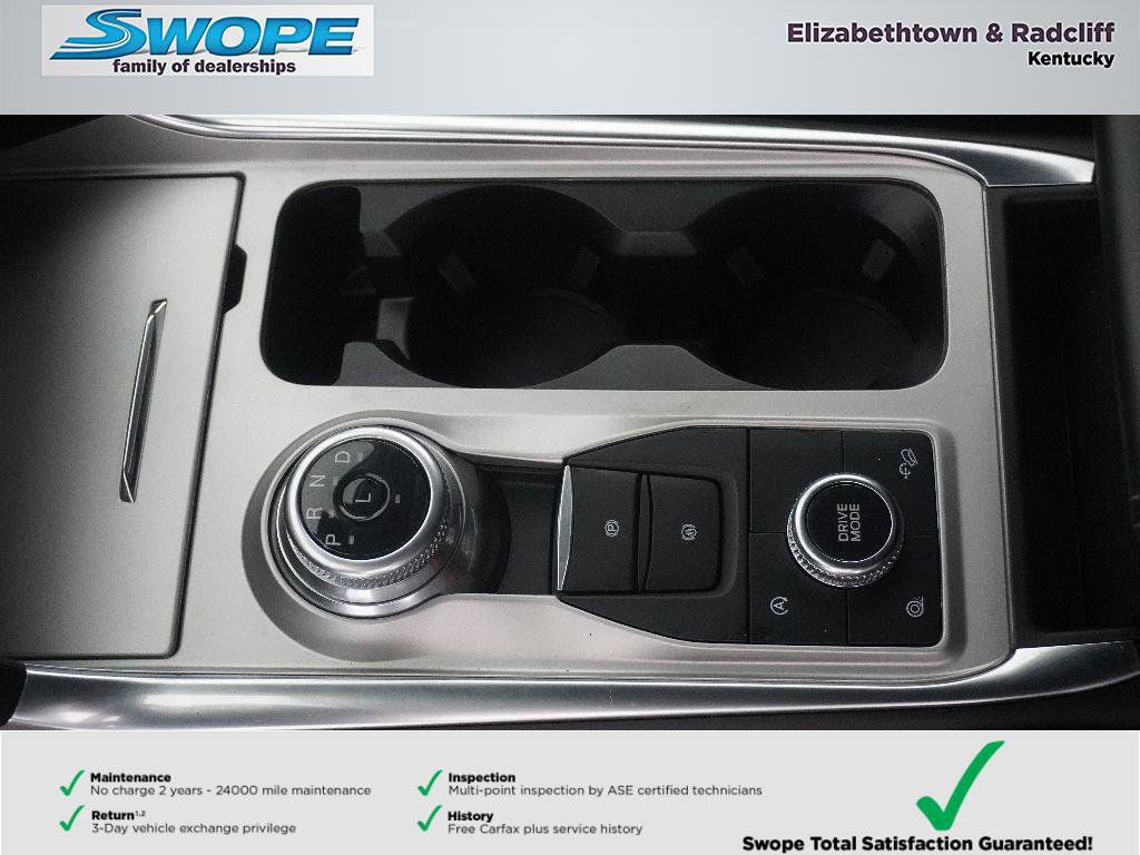 Used 2024 Ford Explorer XLT w/ Equipment Group 202A AWD/4WD image 30