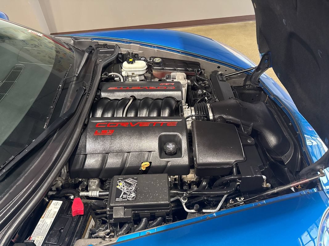 Used 2009 Chevrolet Corvette Convertible RWD image 64