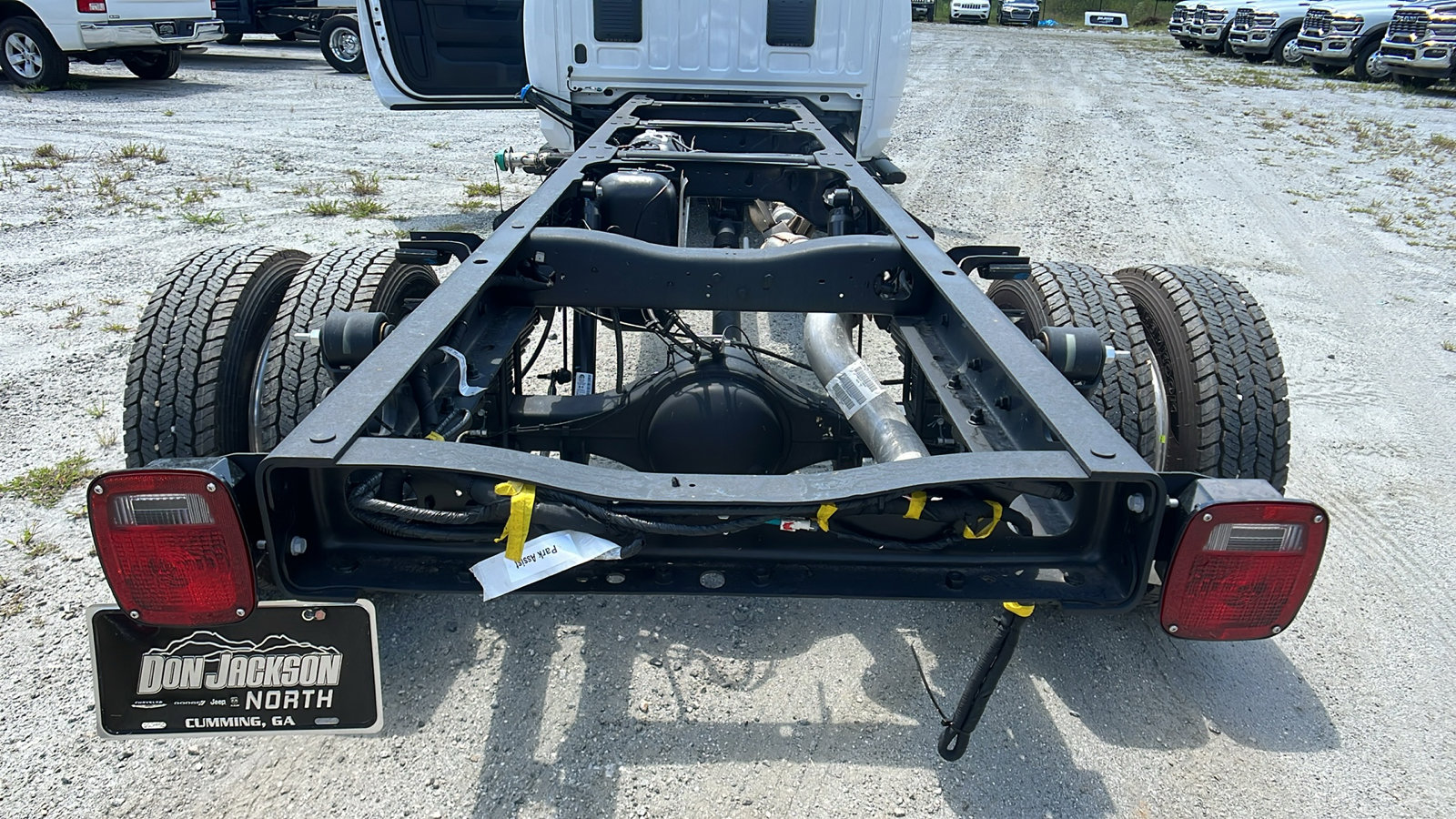 New 2025 RAM 5500 4x4 Regular Cab image 13