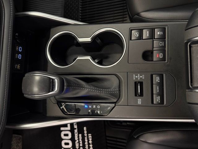 Used 2023 Toyota Highlander XLE image 17