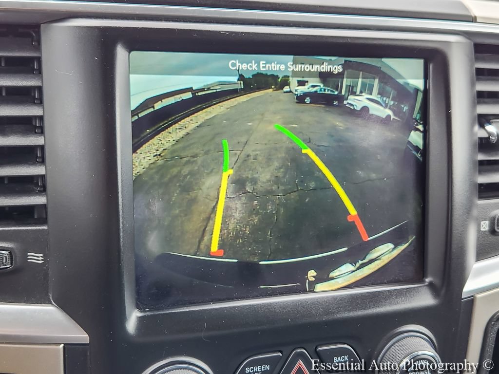 Used 2019 RAM 1500 Classic SLT w/ Luxury Group AWD/4WD image 13