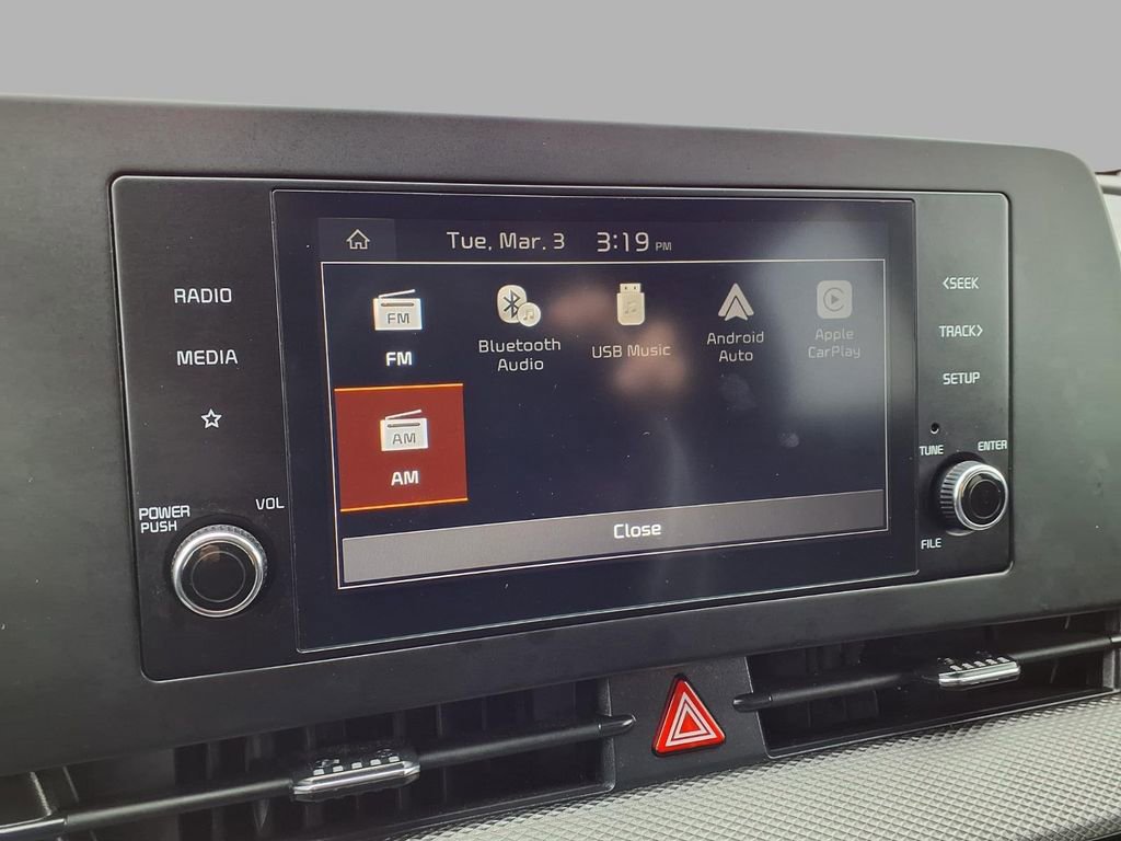 Used 2025 Kia Sportage LX image 5