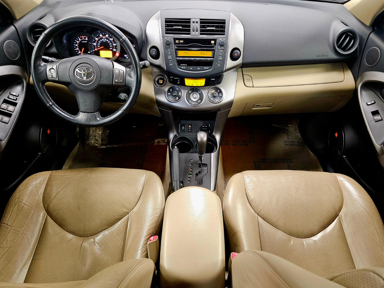 Used 2011 Toyota RAV4 Limited image 33