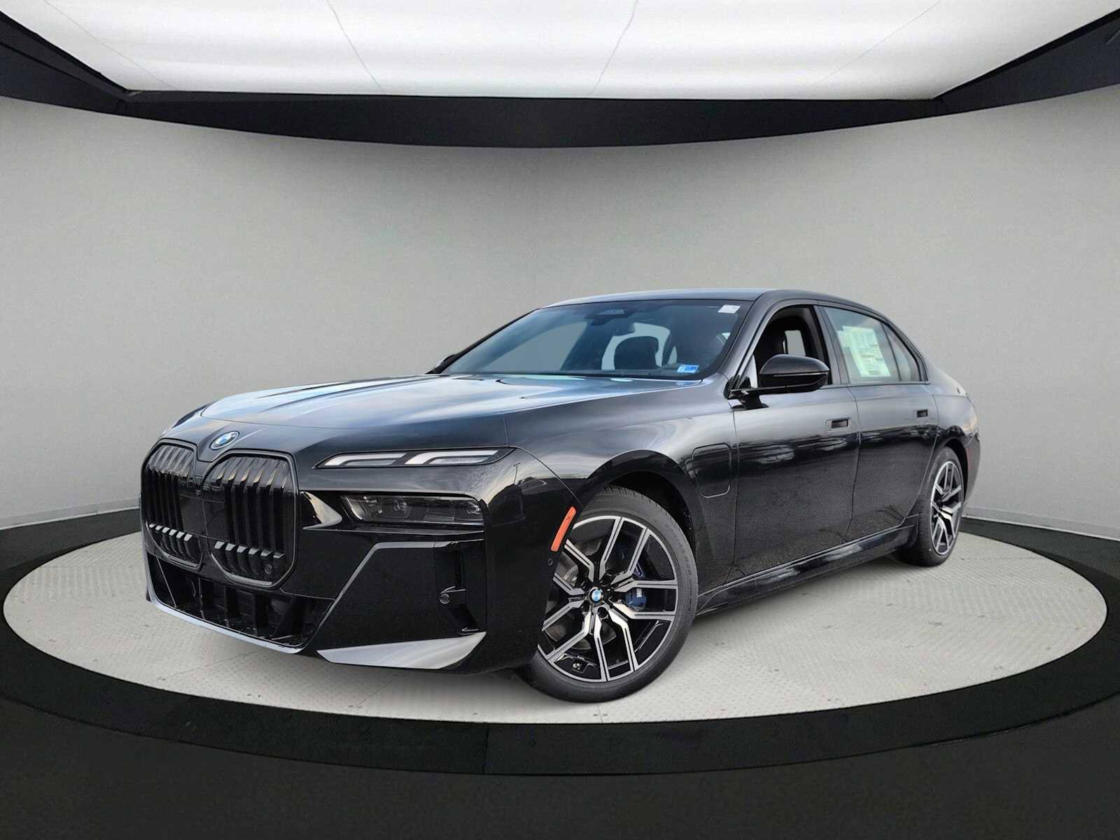New 2026 BMW 750e xDrive w/ Premium Package