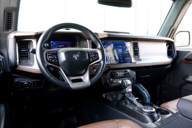 Used 2023 Ford Bronco Outer Banks image 7