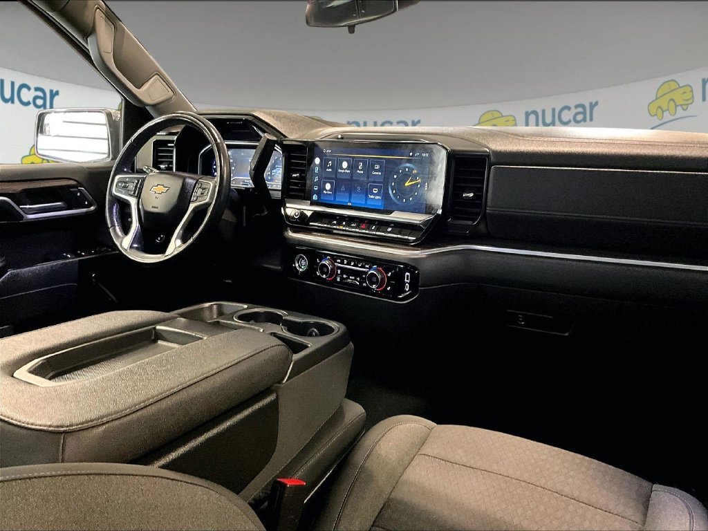 Used 2022 Chevrolet Silverado 1500 LT AWD/4WD image 14