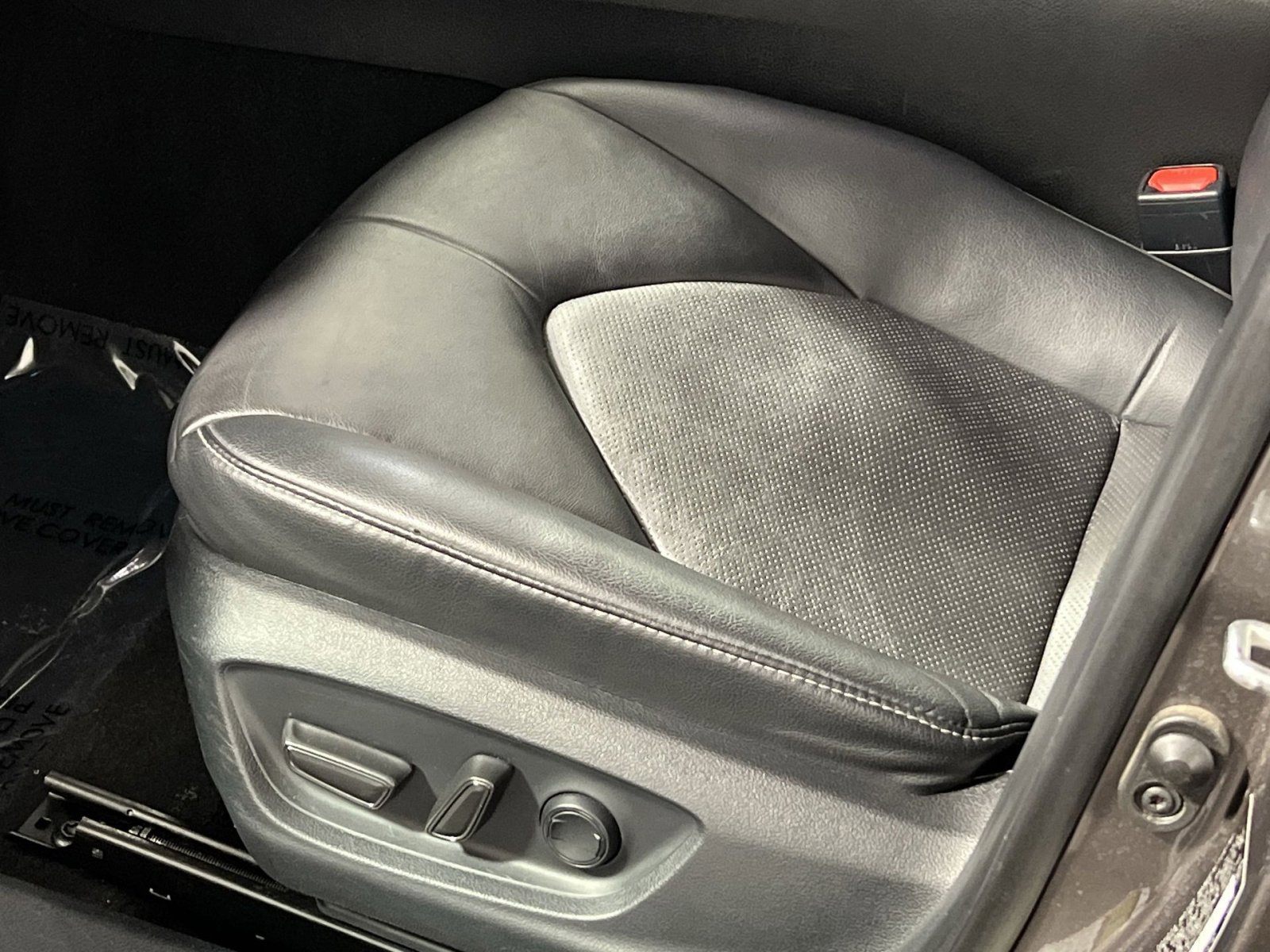 Used 2023 Toyota Camry XSE image 14