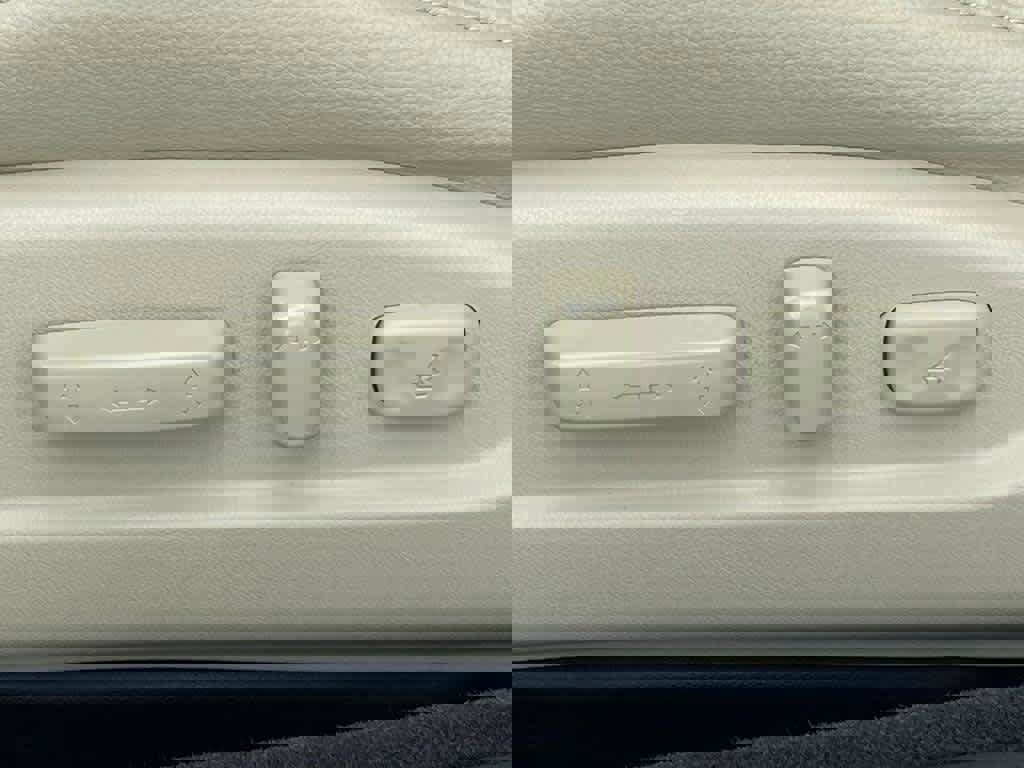 Used 2018 Acura TLX V6 image 15