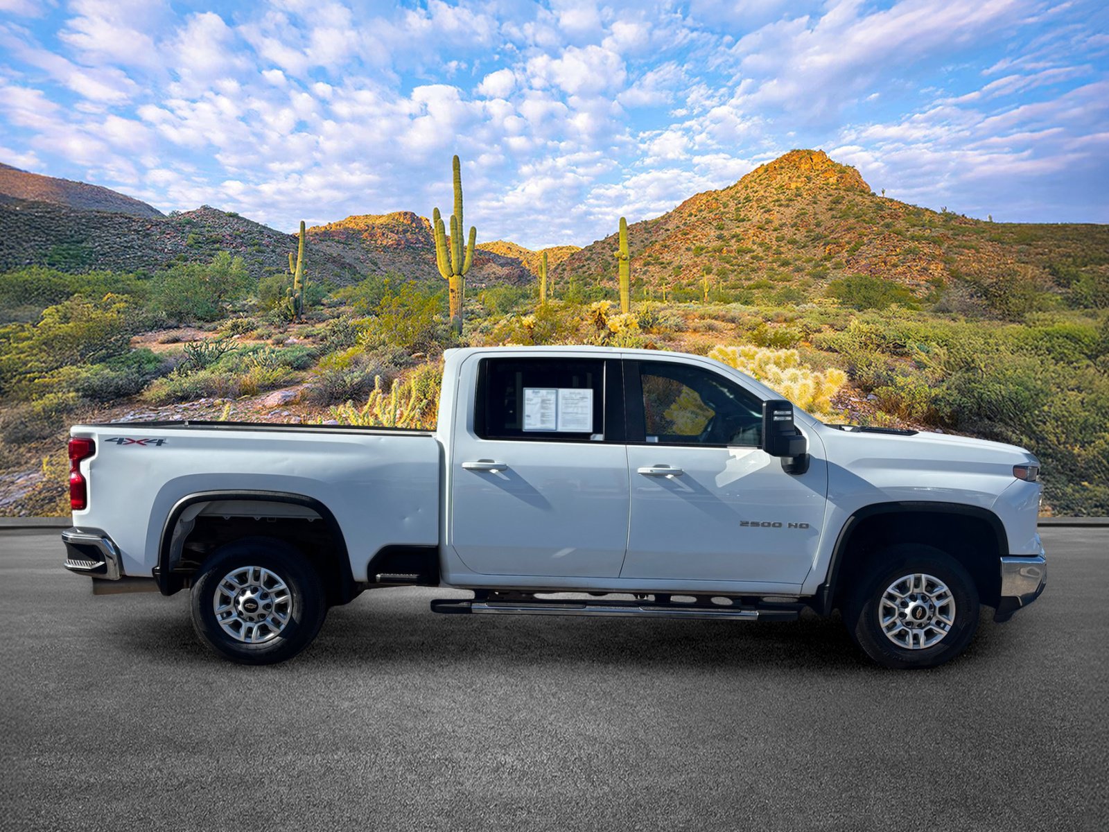 Used 2025 Chevrolet Silverado 2500 LT w/ Convenience Package AWD/4WD image 3