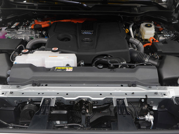 Used 2025 Toyota Sequoia Platinum image 38