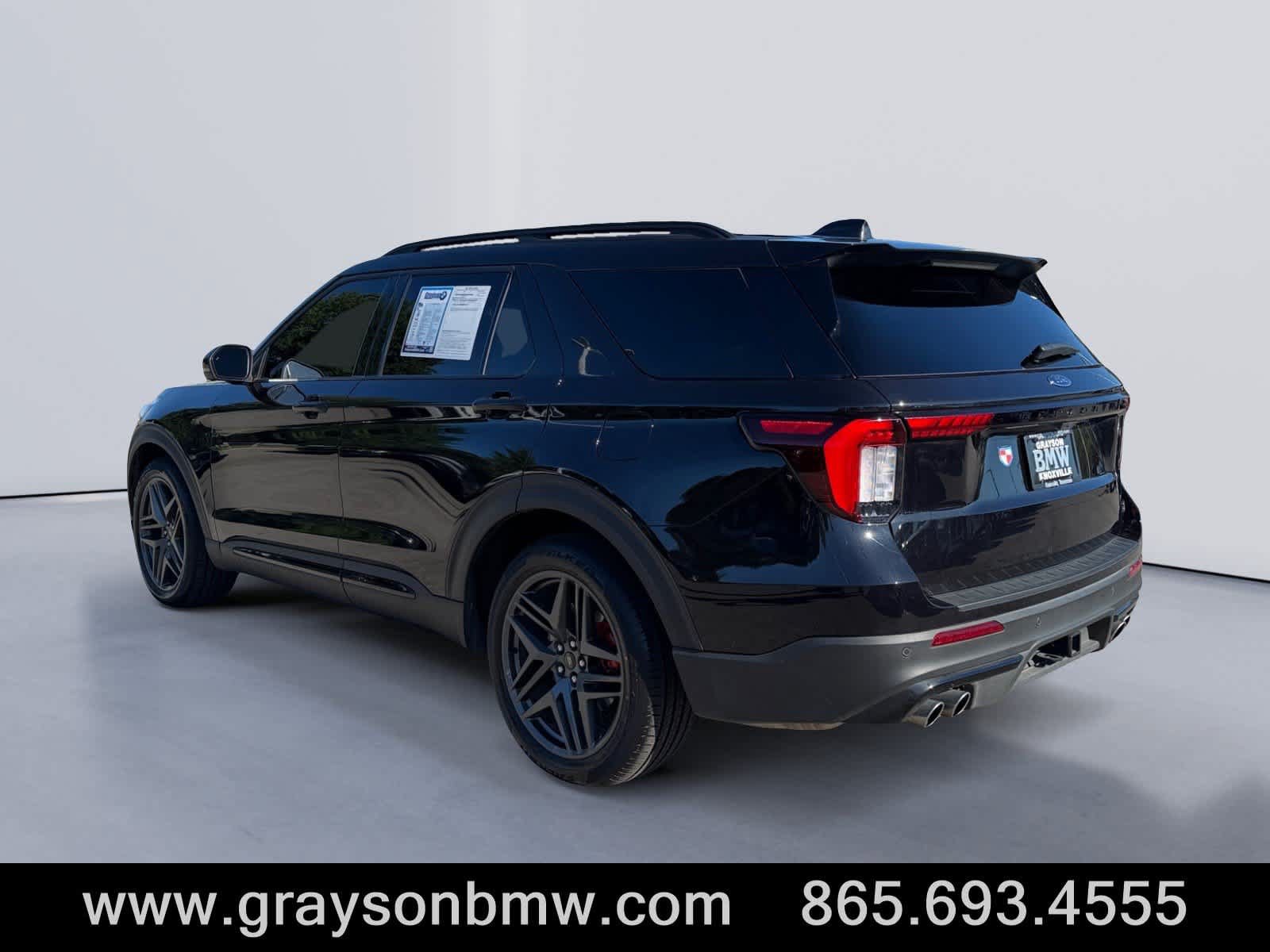 Used 2025 Ford Explorer ST w/ Sun And Sound Package AWD/4WD image 5
