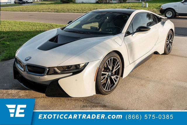 Used 2016 BMW i8 AWD/4WD image 1