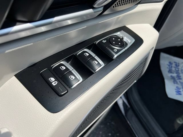 Used 2021 Kia Telluride S FWD image 29