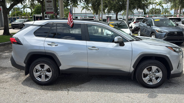 Used 2025 Toyota RAV4 XLE w/ Convenience Package FWD image 11