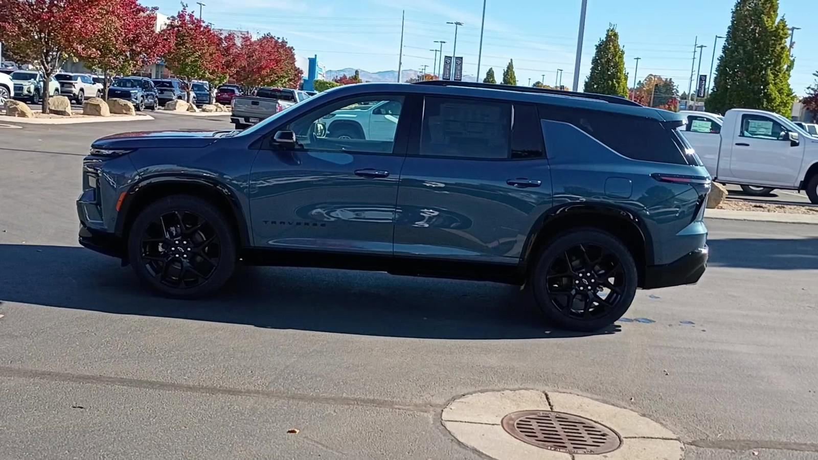 New 2026 Chevrolet Traverse RS image 5