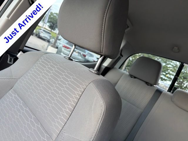 Used 2017 Toyota Tacoma SR RWD image 15