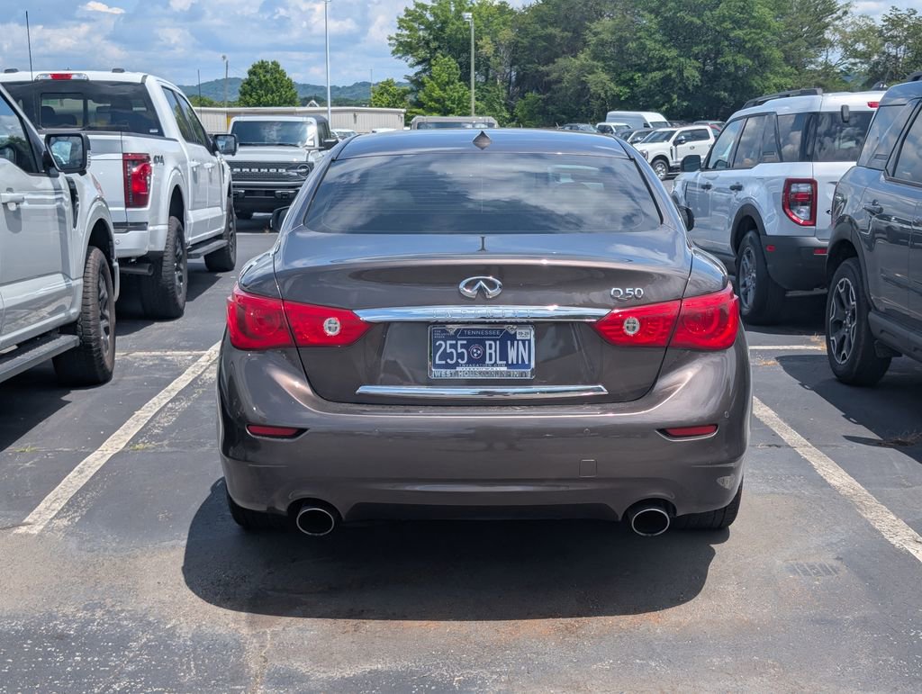 Used 2017 INFINITI Q50 3.0t Premium w/ Driver Assistance Package RWD image 6