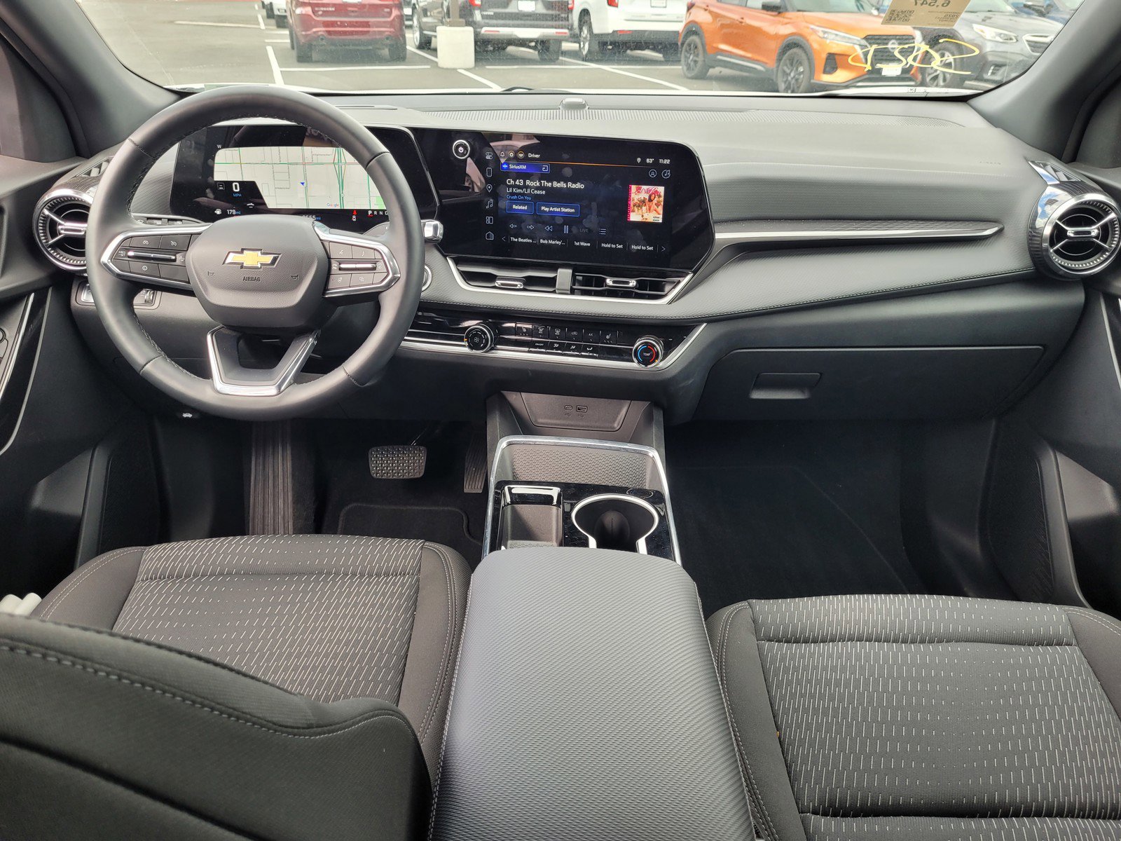 Used 2025 Chevrolet Equinox LT image 15