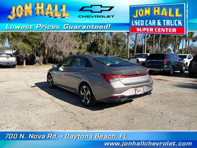 Used 2023 Hyundai Elantra Limited image 6