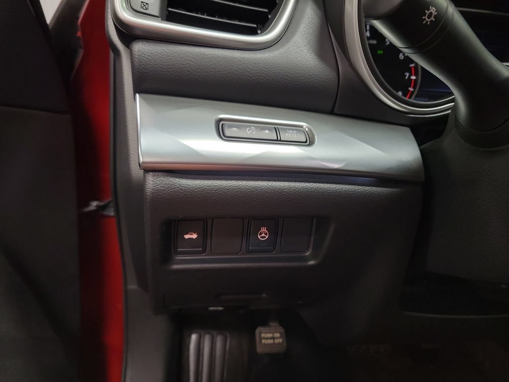 Used 2023 Nissan Maxima SL FWD image 23