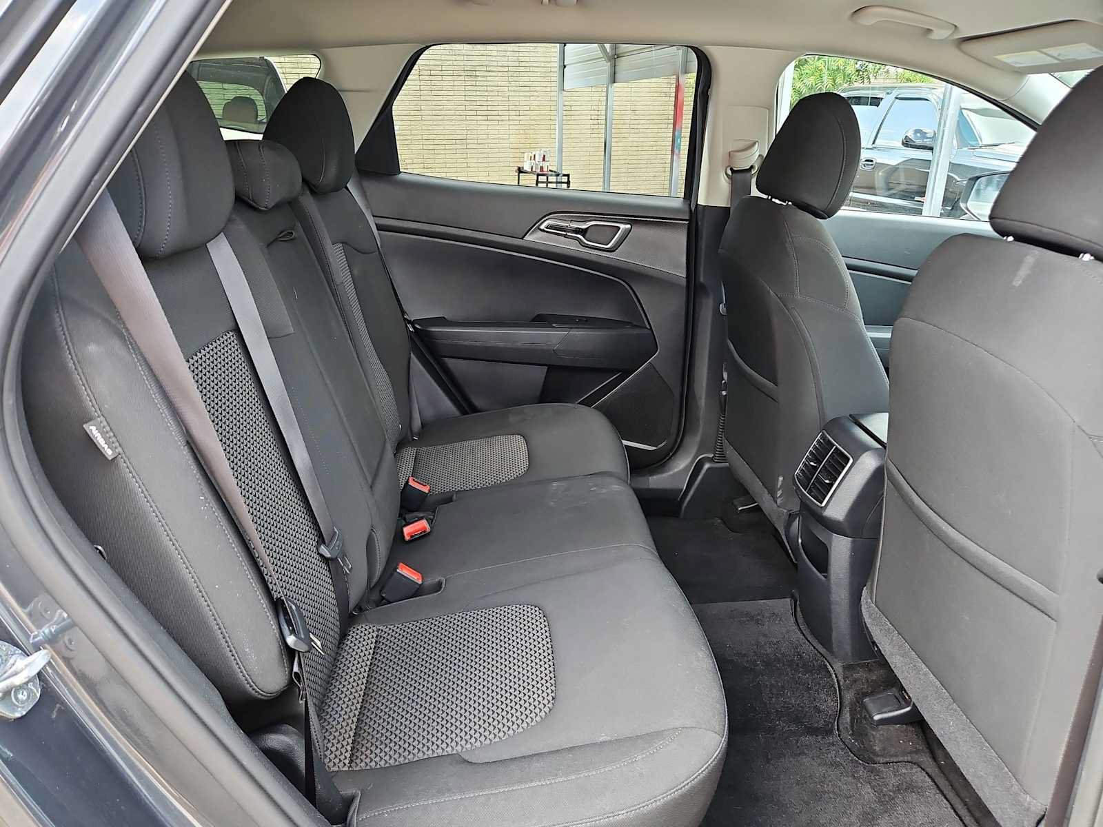 Certified 2024 Kia Sportage LX FWD image 18