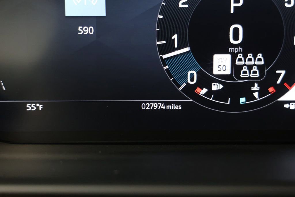 Used 2023 Land Rover Discovery HSE R-Dynamic image 13