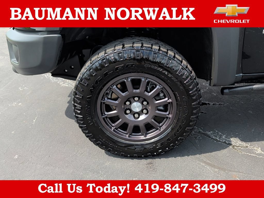 Used 2021 Chevrolet Colorado ZR2 w/ Colorado ZR2 Bison Edition AWD/4WD image 25