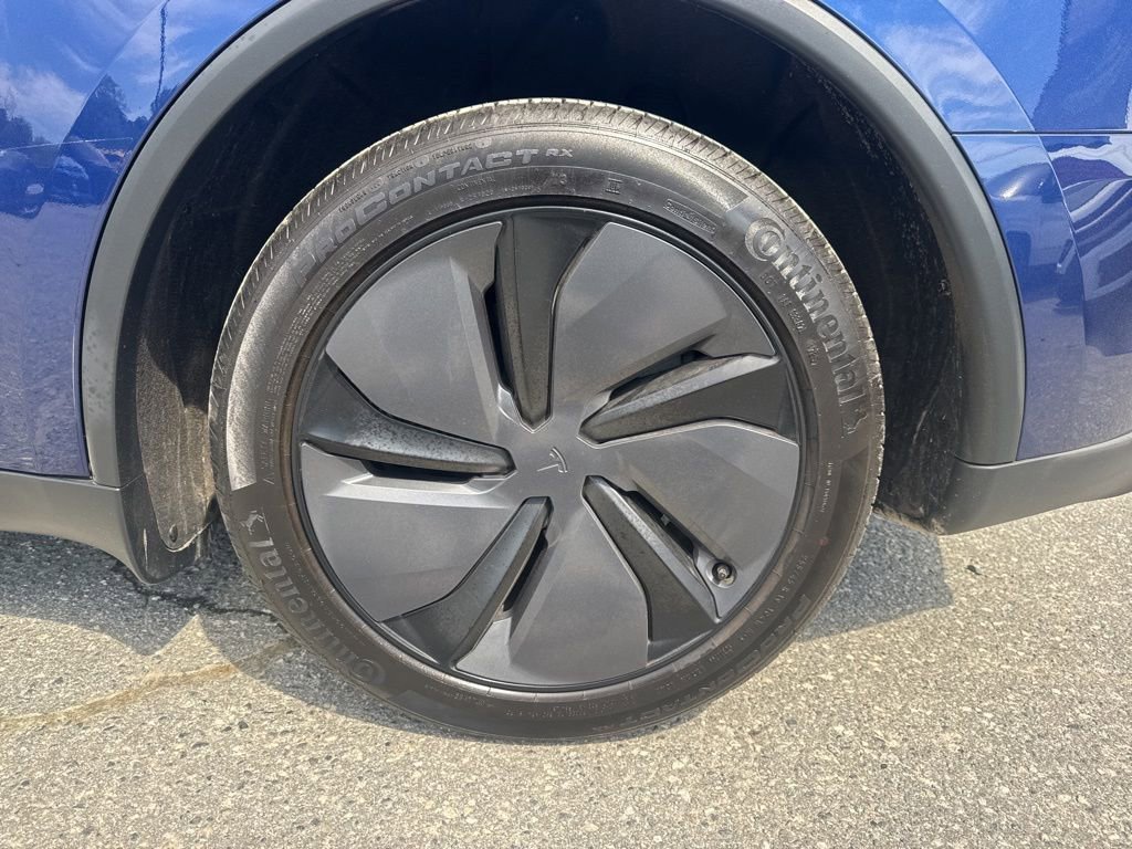 Used 2026 Tesla Model Y Long Range image 33