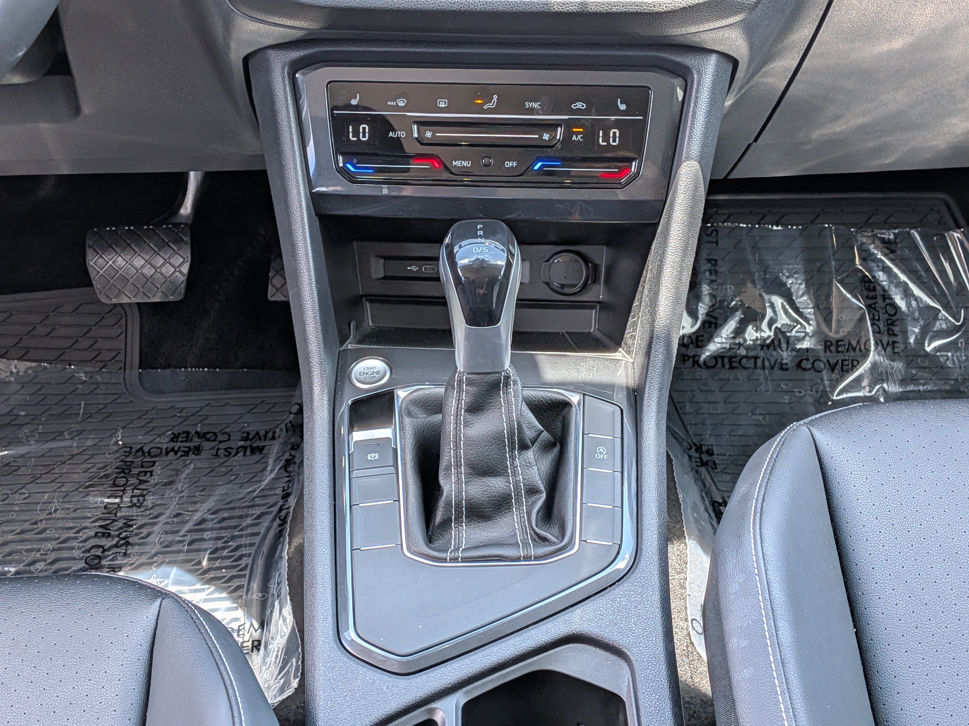 Used 2023 Volkswagen Tiguan SE FWD image 21
