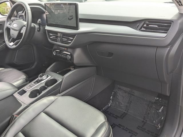 Certified 2023 Ford Escape Platinum AWD/4WD image 28