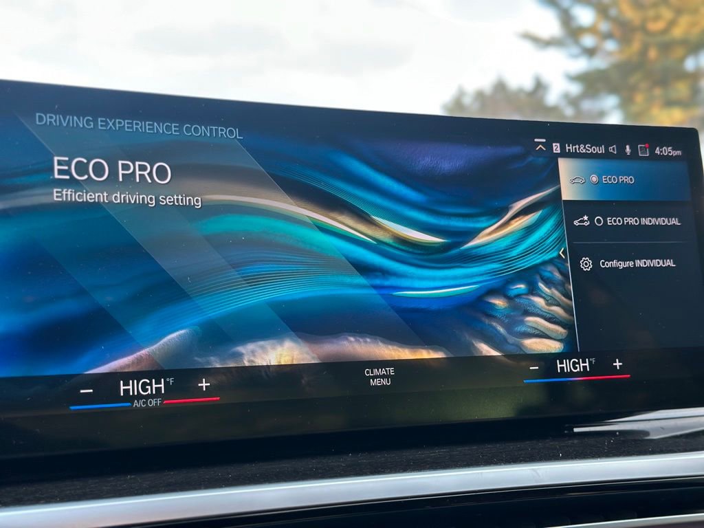 Certified 2023 BMW 330i xDrive Sedan w/ Premium Package image 42