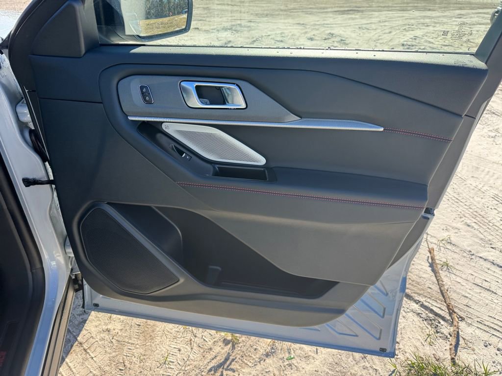 New 2026 Ford Explorer ST w/ Sun And Sound Package image 19