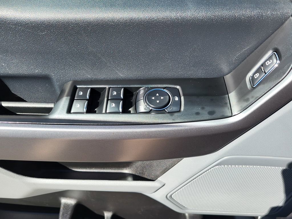 Used 2025 Ford F250 XLT image 17