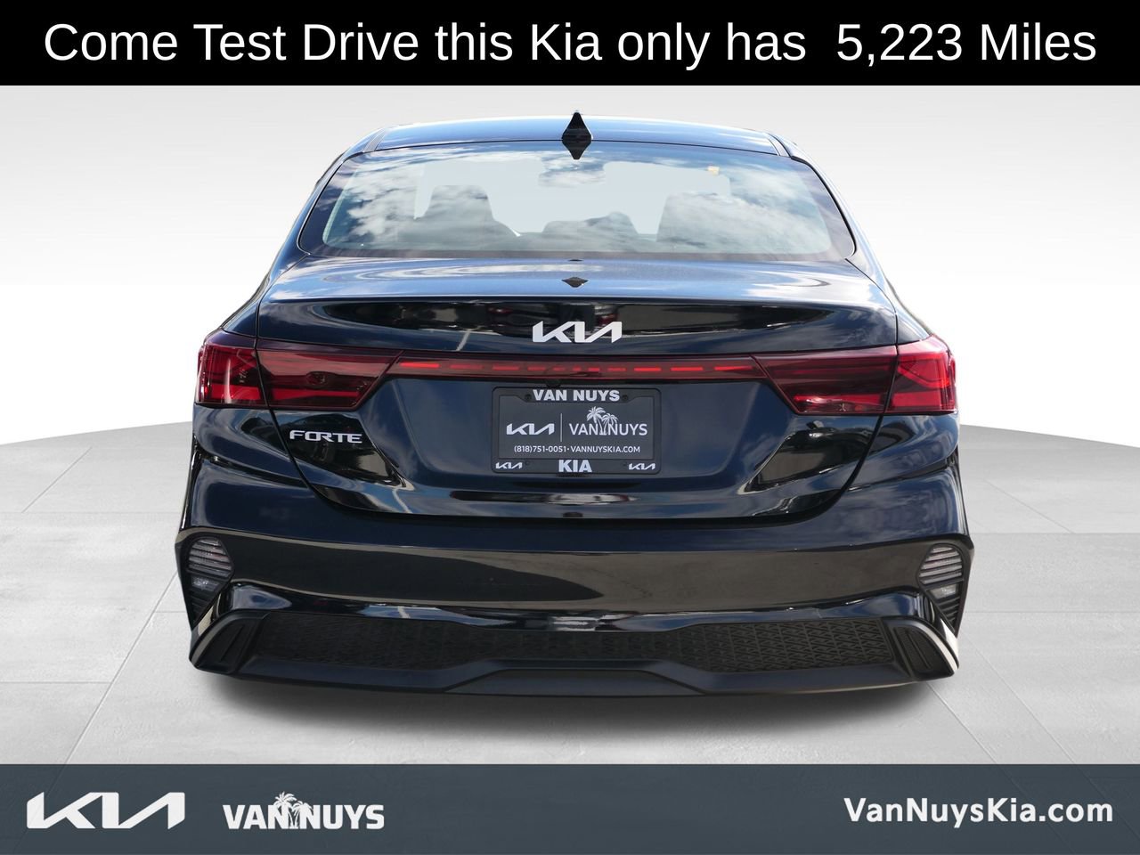 Used 2024 Kia Forte LXS w/ LXS Technology Package image 4