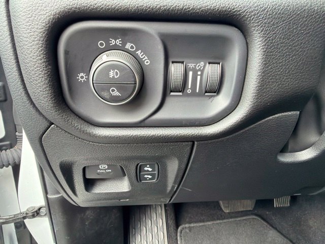 Used 2025 RAM 1500 Big Horn AWD/4WD image 13