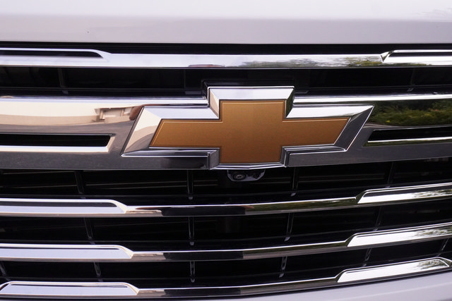 Used 2025 Chevrolet Silverado 2500 LTZ w/ LTZ Convenience Package AWD/4WD image 42