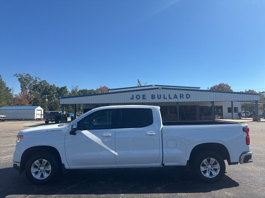 Used 2024 Chevrolet Silverado 1500 LT w/ Protection Package image 16