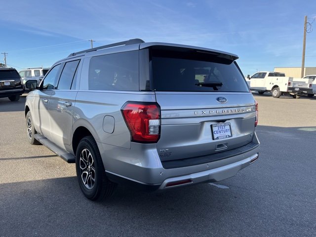 Used 2023 Ford Expedition Max XLT image 10