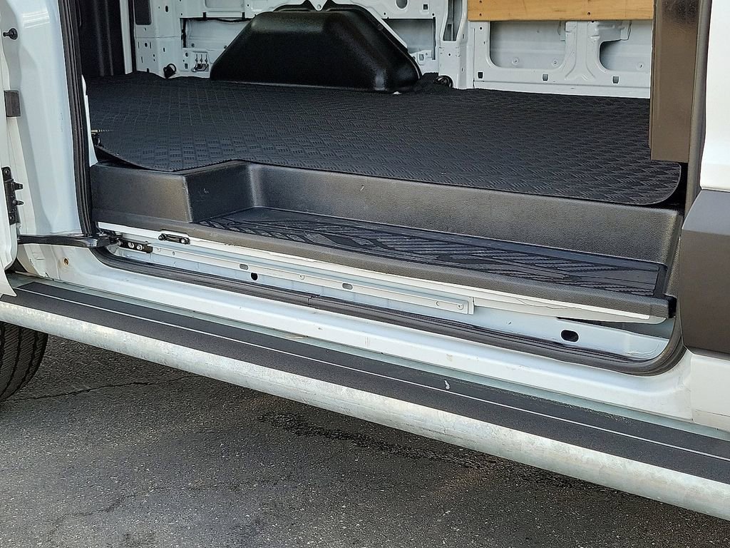 Used 2024 Ford Transit 250 Low Roof w/ Exterior Upgrade Package image 21