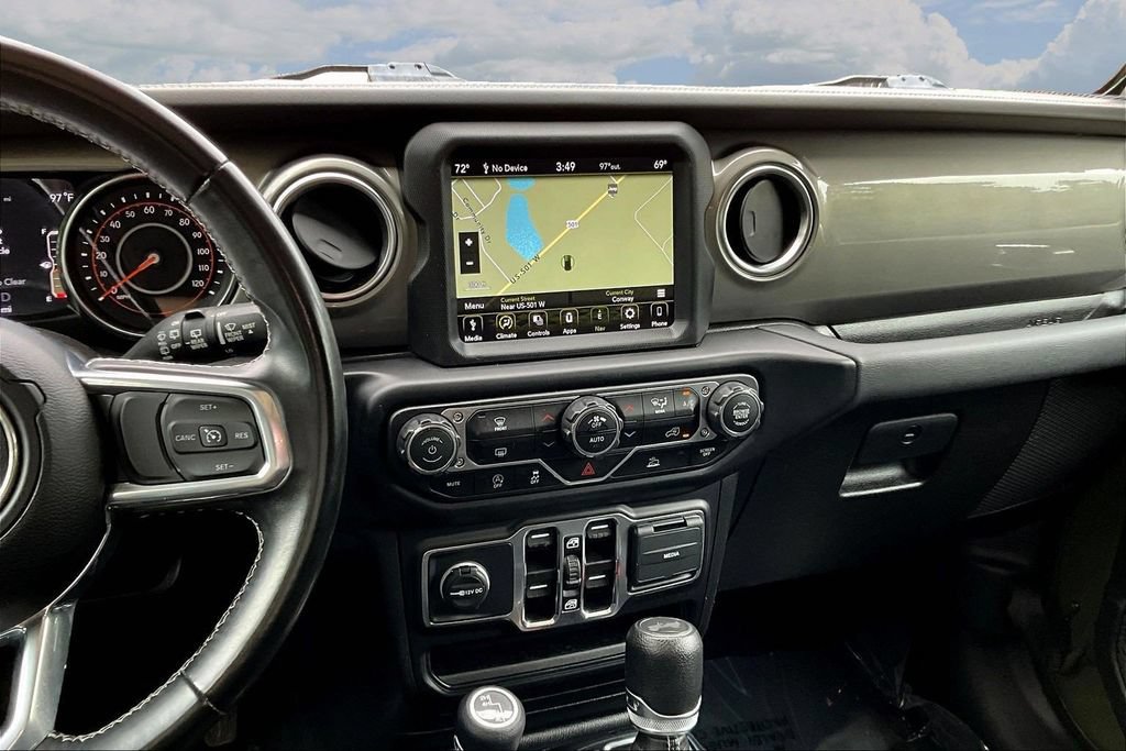 Used 2022 Jeep Wrangler Unlimited Sahara AWD/4WD image 11