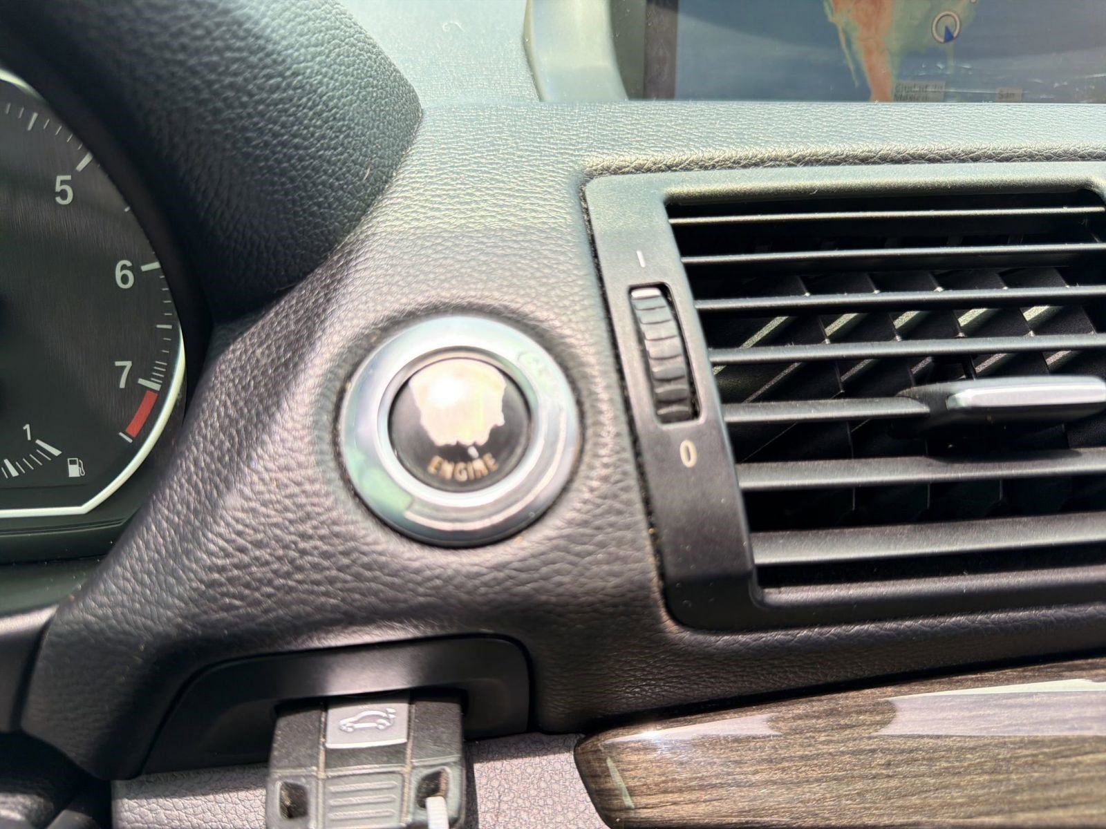 Used 2013 BMW 128i Coupe RWD image 24