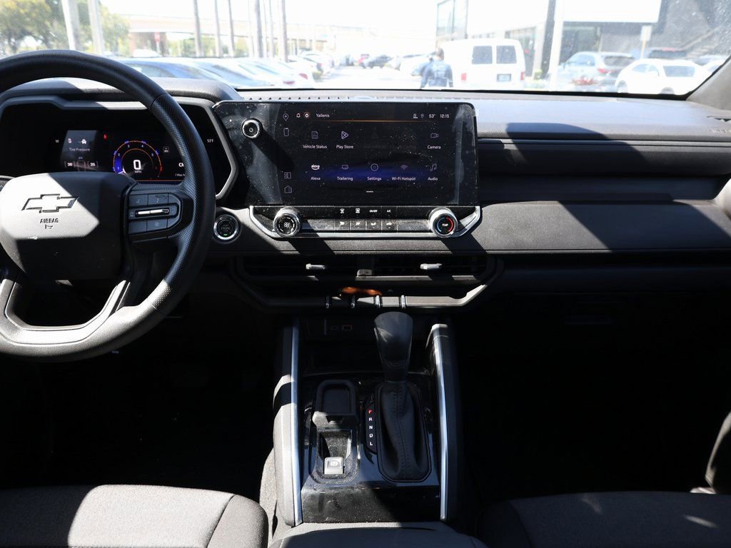 Used 2025 Chevrolet Colorado W/T image 20