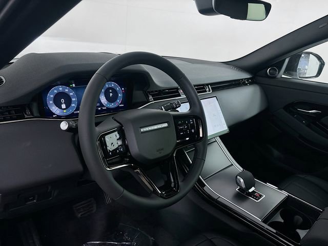 Used 2026 Land Rover Range Rover Evoque S image 9