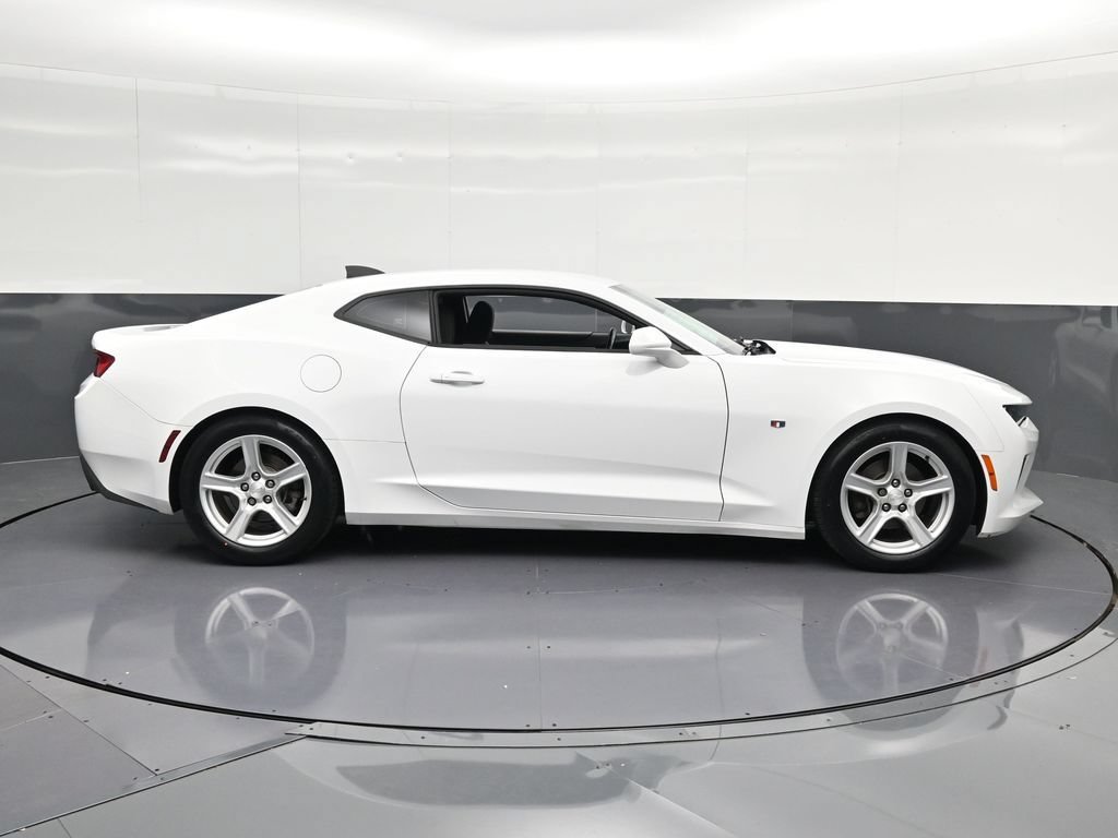 Used 2018 Chevrolet Camaro LS RWD image 4