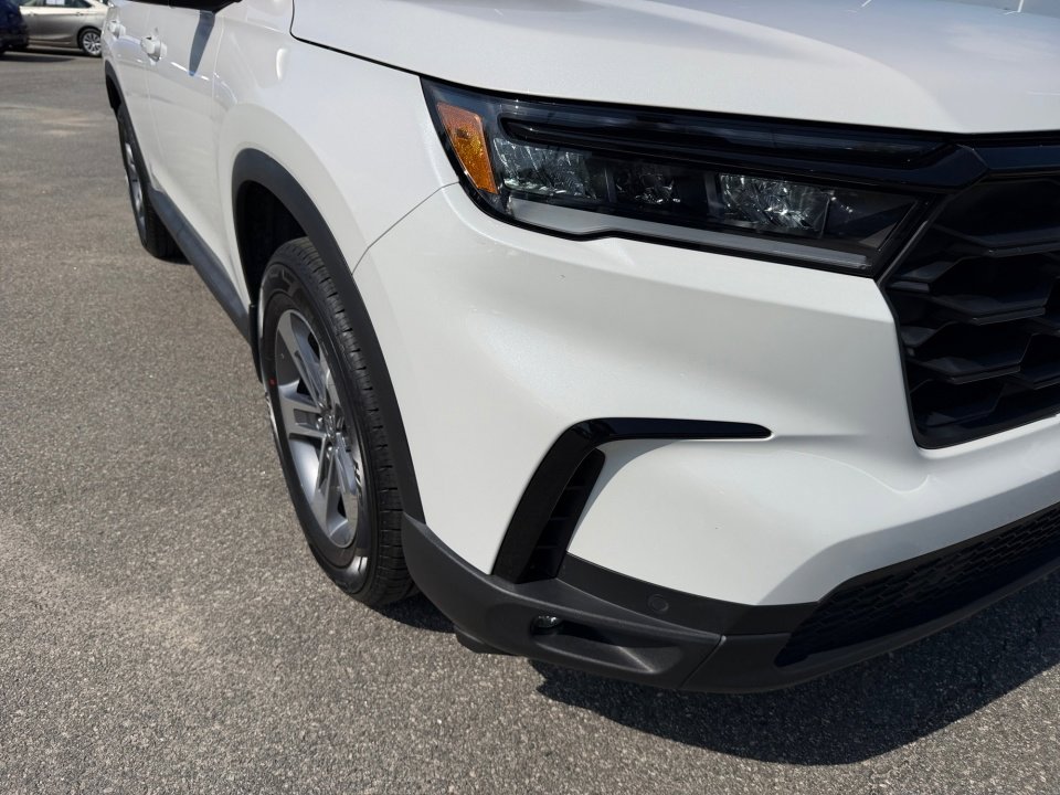 Certified 2023 Honda Pilot Sport image 28